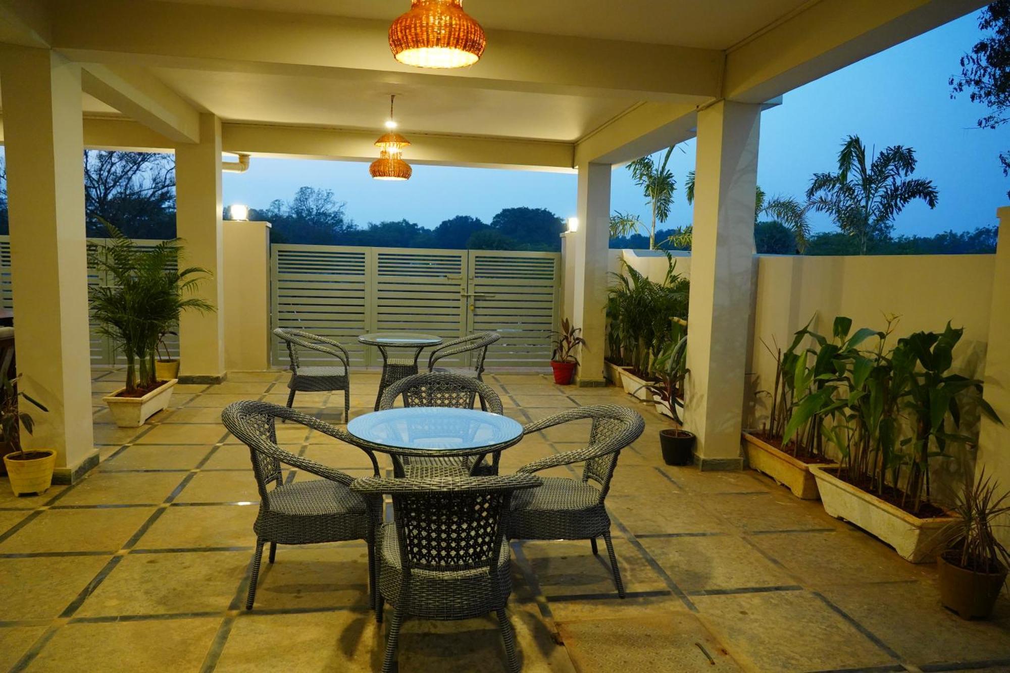 Hotel Urban Sleep Airport Zone Shamshabad Eksteriør bilde